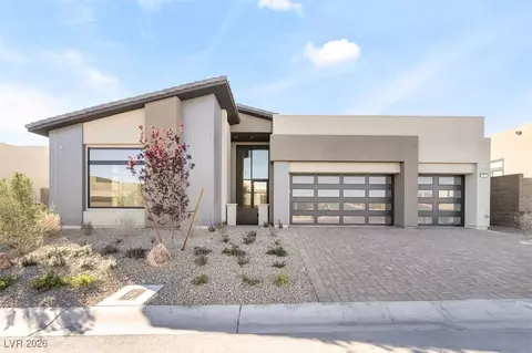 10877 Vista Altura Ave, Las Vegas, NV 89135