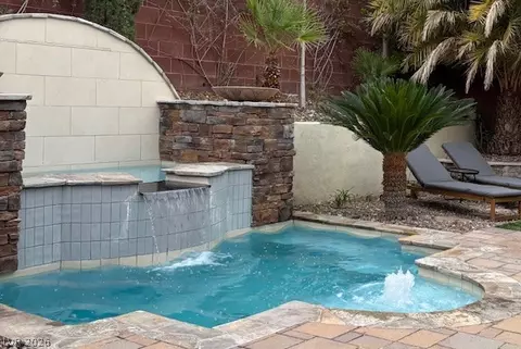 5571 Bethany Bend Dr, Las Vegas, NV 89135
