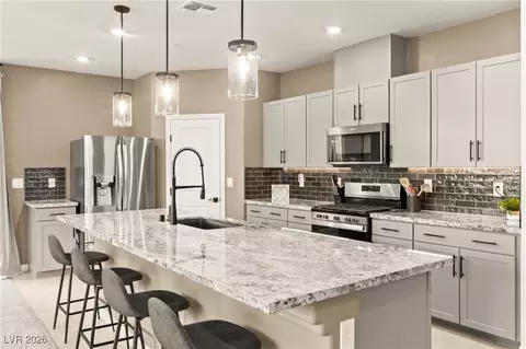 10190 Natural Anchor St, Las Vegas, NV 89166