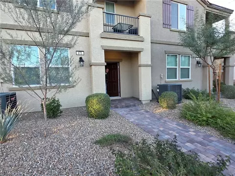 675 Vetiver Ln, Henderson, NV 89015