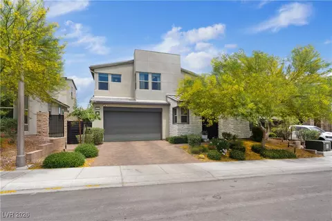 9710 Hiking Ave, Las Vegas, NV 89166