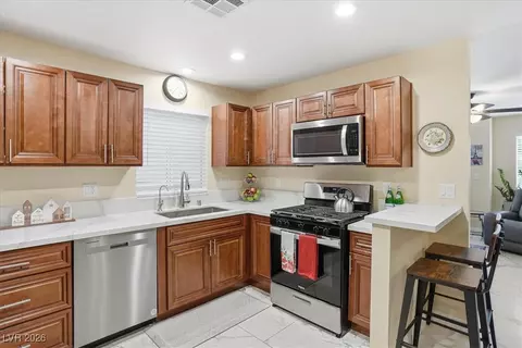 5605 Coder Ct, Las Vegas, NV 89118