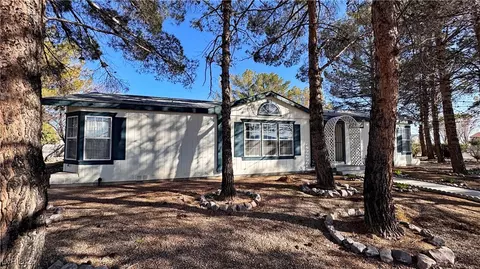 2490 Quebec St, Pahrump, NV 89048