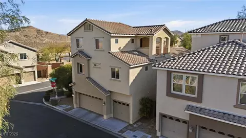 6927 Cook Inlet Ave, Las Vegas, NV 89179