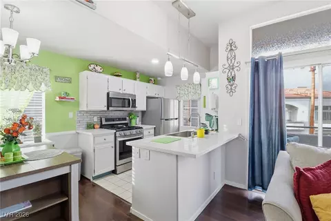 3125 N Buffalo Dr #2114, Las Vegas, NV 89128