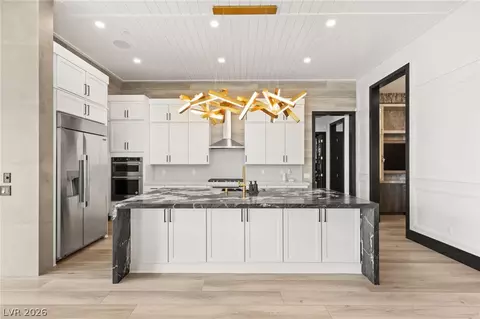 11041 Concord Valley Dr, Las Vegas, NV 89135