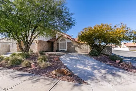 341 Simon Bolivar Dr, Henderson, NV 89014