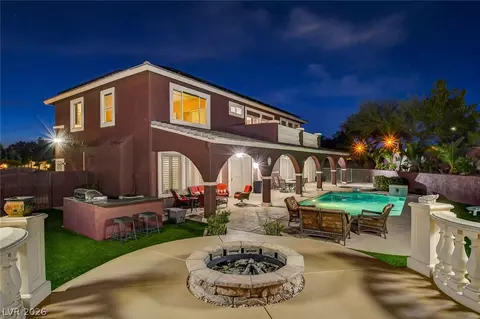 10798 Chillingham Dr, Las Vegas, NV 89183