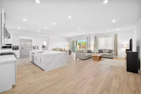 6162 Twilight Falls Ct, Las Vegas, NV 89130