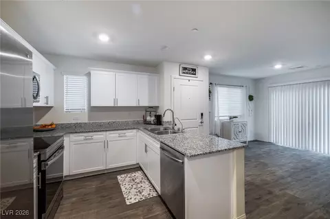 2681 Tuxedo Black Ct, North Las Vegas, NV 89086