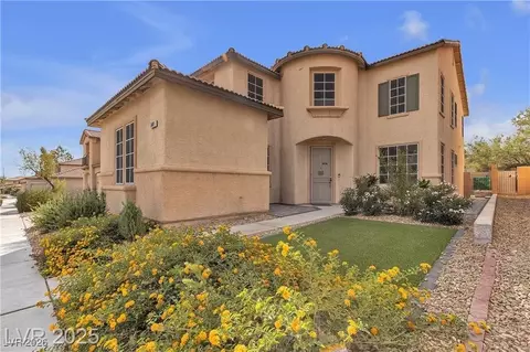 7681 W Mesa Verde Ln, Las Vegas, NV 89113