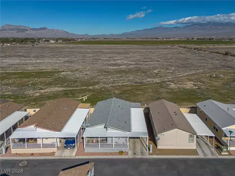 921 Montecito Dr, Pahrump, NV 89048