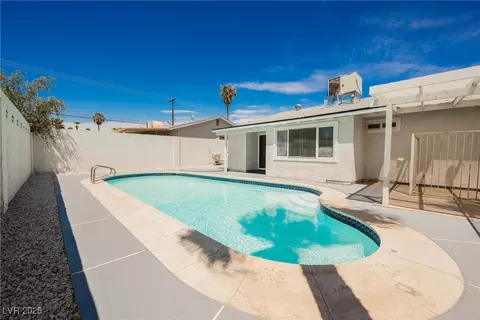 4625 La Fonda Dr, Las Vegas, NV 89121