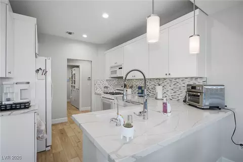 10412 Trenton Pl, Las Vegas, NV 89134