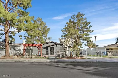 1135 S 10th St, Las Vegas, NV 89104