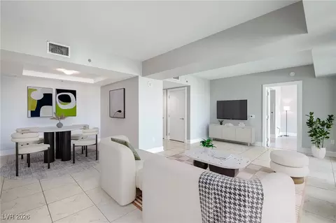 2700 Las Vegas Blvd #4005, Las Vegas, NV 89109