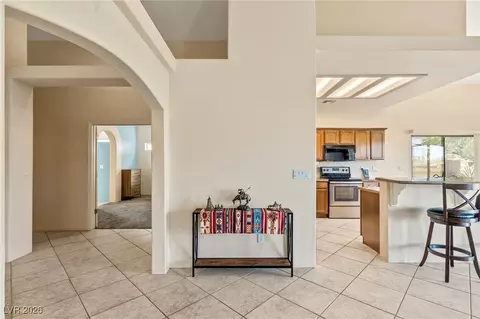 Entry Way - 1418 Palm Dr, Laughlin, NV 89029 photo 6 of 7