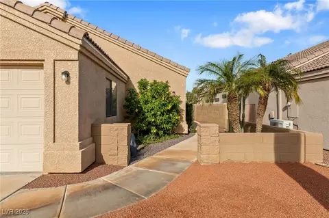 Exterior - 1418 Palm Dr, Laughlin, NV 89029 photo 3 of 4