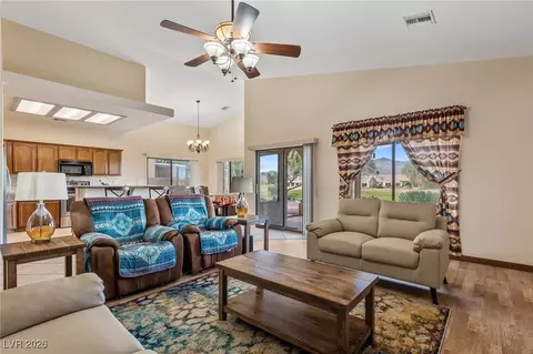 Living - 1418 Palm Dr, Laughlin, NV 89029 photo 4 of 4