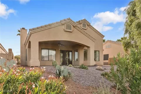 Exterior - 1418 Palm Dr, Laughlin, NV 89029 photo 1 of 4