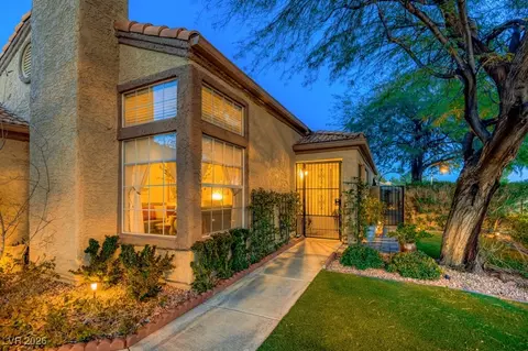 3332 Royal Glen Ct, Las Vegas, NV 89117