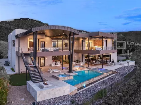 11 Rockstream Dr, Henderson, NV 89012