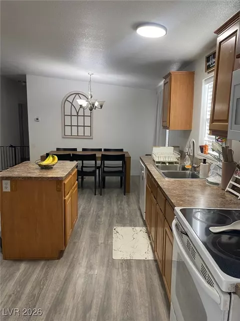 672 Murry St, Ely, NV 89301 photo 7