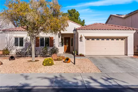 5822 Falling Stream Ave, Las Vegas, NV 89131