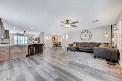 246 Du Fort Ave, Henderson, NV 89002