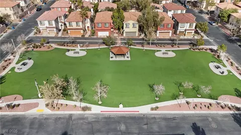 8908 Cambridge Glen Ct, Las Vegas, NV 89149
