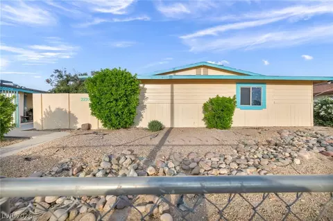 2220 N Lamb Blvd, Las Vegas, NV 89115