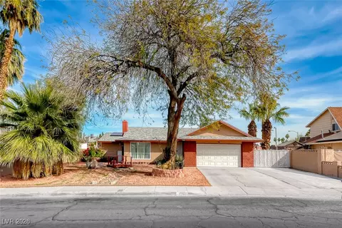 3068 Topaz St, Las Vegas, NV 89121