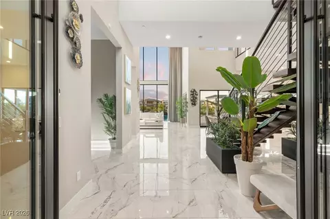 5201 Fading Sunset Dr, Las Vegas, NV 89135