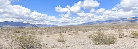 1700 Latigo Dr, Pahrump, NV 89060
