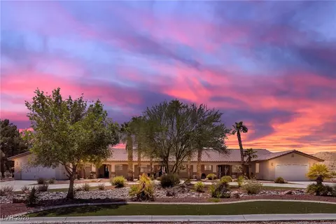 825 W Ryan Ave, Overton, NV 89040