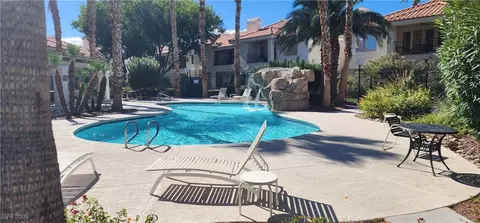 7629 Valley Green Dr #101, Las Vegas, NV 89149