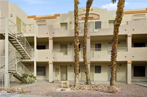 2028 Mesquite Ln #202, Laughlin, NV 89029
