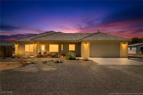 2270 N Lola Ln, Pahrump, NV 89060