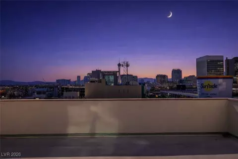 150 Las Vegas Blvd #807, Las Vegas, NV 89101