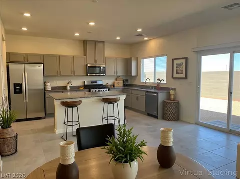 10008 Cameron St, Las Vegas, NV 89141