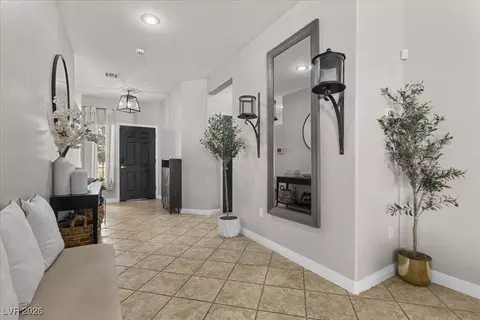 2753 Gallant Hills Dr, Las Vegas, NV 89135