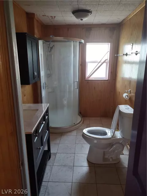 Bath - 210 E Cedar St, Beatty, NV 89003 photo 4 of 4