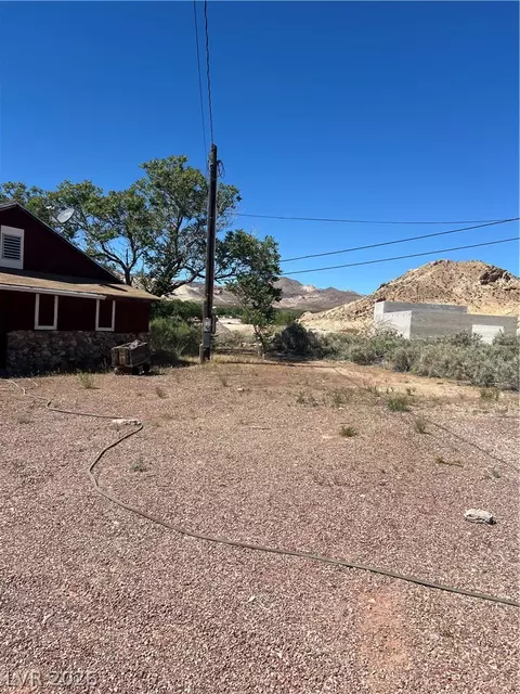 Exterior - 210 E Cedar St, Beatty, NV 89003 photo 5 of 9