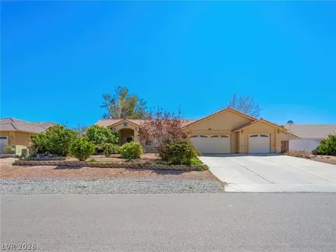 6761 Longmeadow Dr, Pahrump, NV 89061