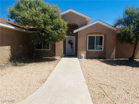 428 Tres Coyotes St, Overton, NV 89040
