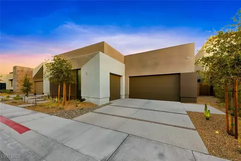 Exterior - 42 Sand Star Ln, Henderson, NV 89011 photo 3 of 17