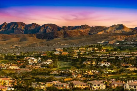 View/Area - 42 Sand Star Ln, Henderson, NV 89011 photo 4 of 14