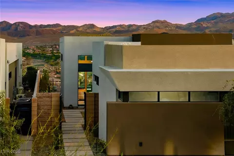 Exterior - 42 Sand Star Ln, Henderson, NV 89011 photo 4 of 17