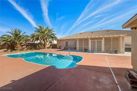 6830 Longmeadow Dr, Pahrump, NV 89061