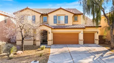 6020 Old Vines St, North Las Vegas, NV 89081